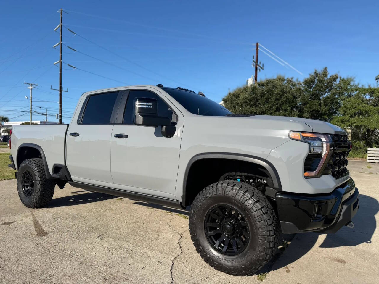 2025 Chevrolet Silverado 2500HD ZR2