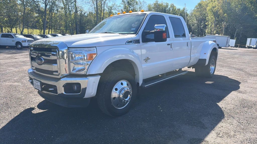 2015 Ford F-450 Super Duty Lariat